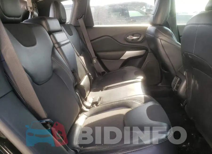 1C4PJLLB2JD573552 Photo# 6