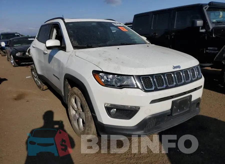 3C4NJDBB0JT178813 Photo# 1