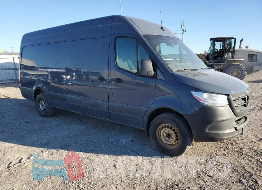 WD4PF1CD1KP141418 Photo# 4