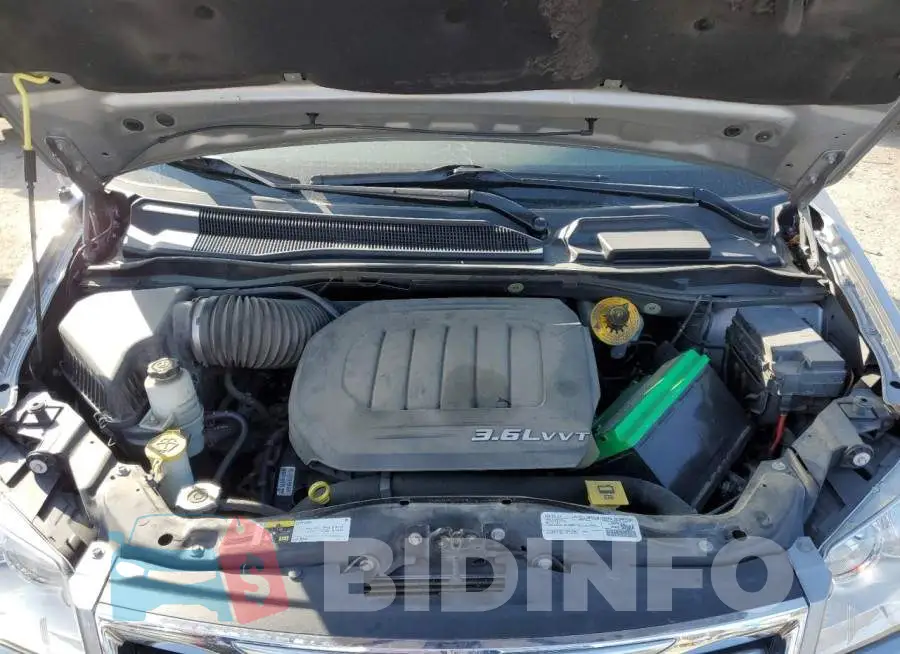 2C4RC1BGXGR280315 Photo# 7