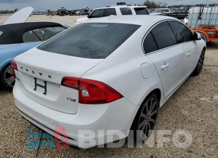LYV402HK9JB169599 Photo# 4