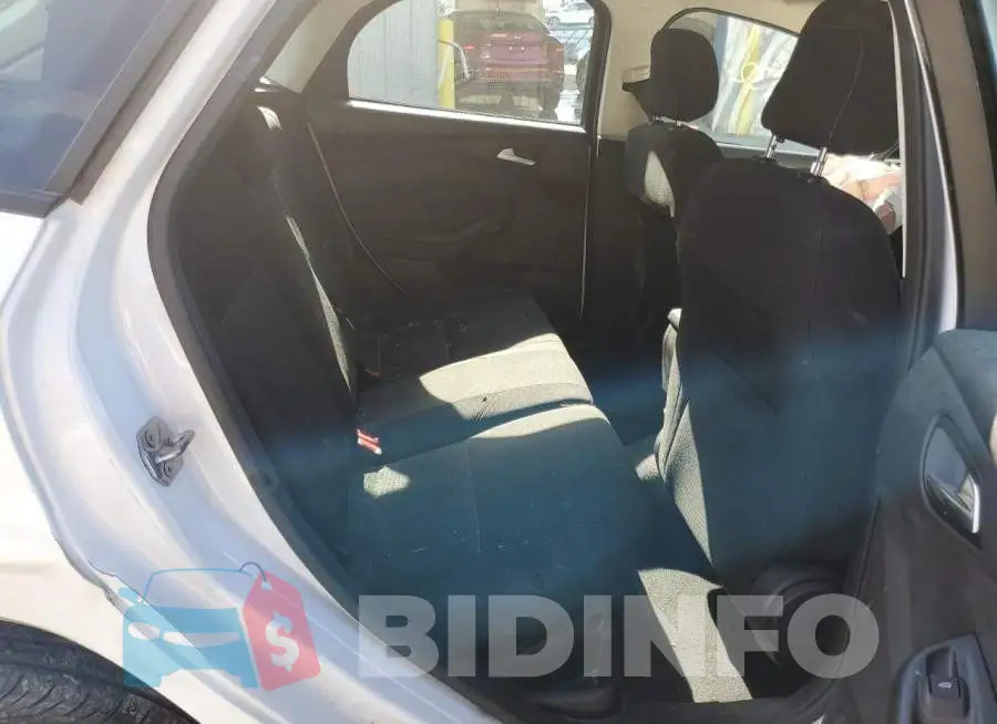 1FADP3K25JL306713 Photo# 6