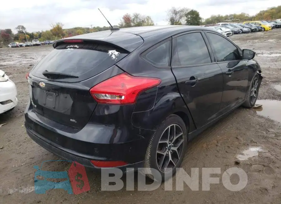 1FADP3M2XHL275255 Photo# 4