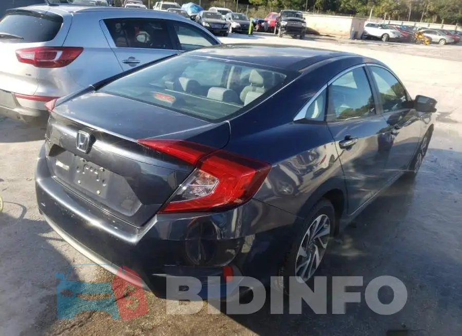 19XFC2F8XGE092388 Photo# 3