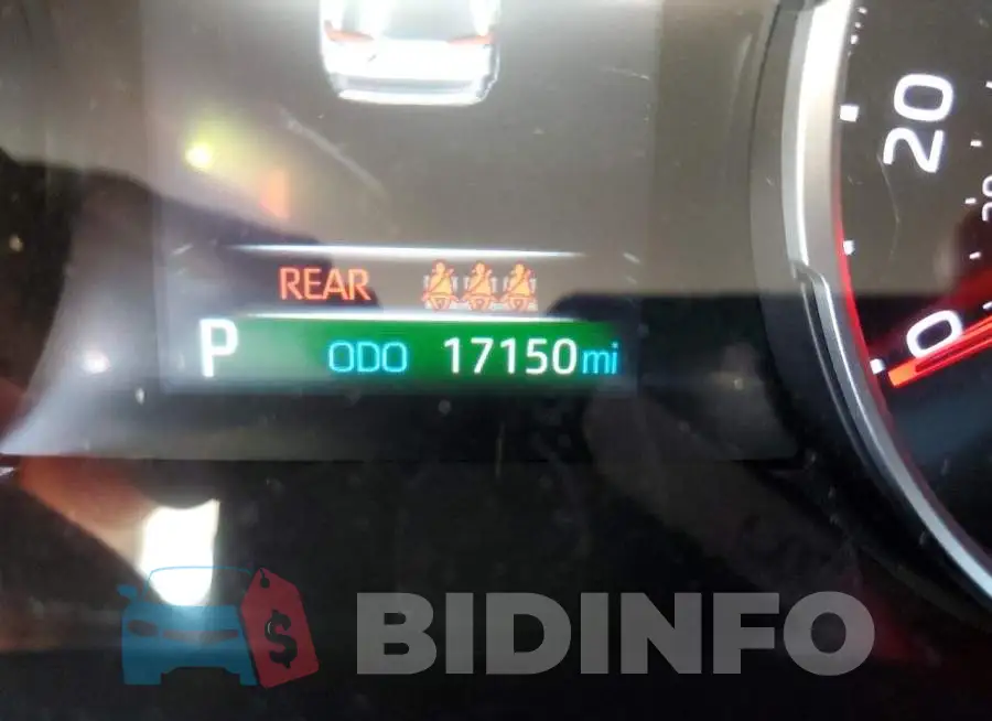 2T3C1RFV8MC111237 Photo# 8