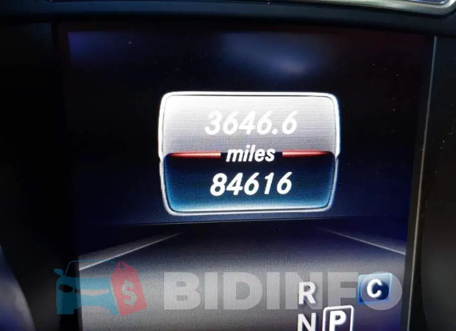 4JGDF6EE3KB238497 Photo# 8