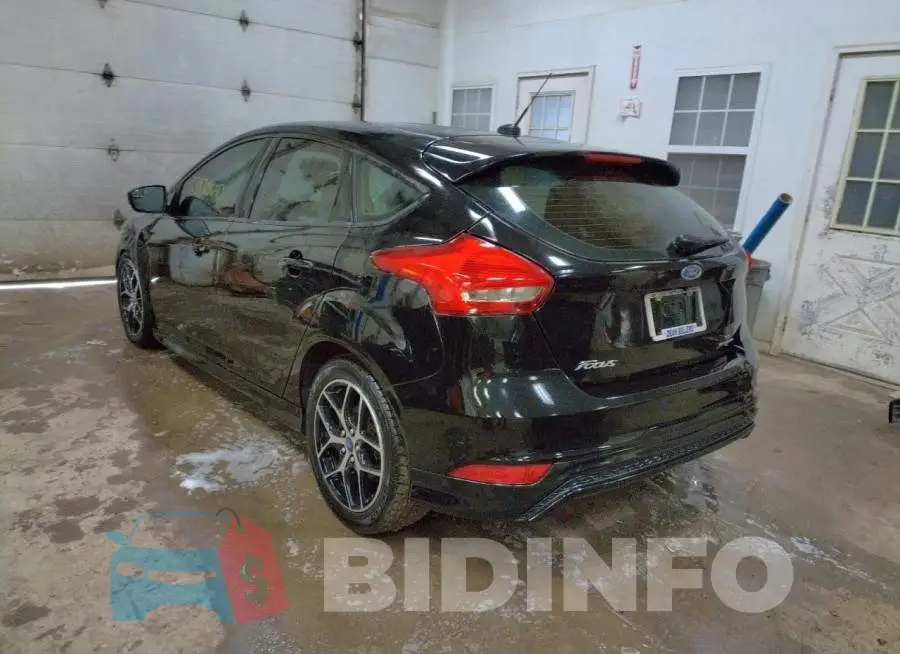 1FADP3K23GL360715 Photo# 3