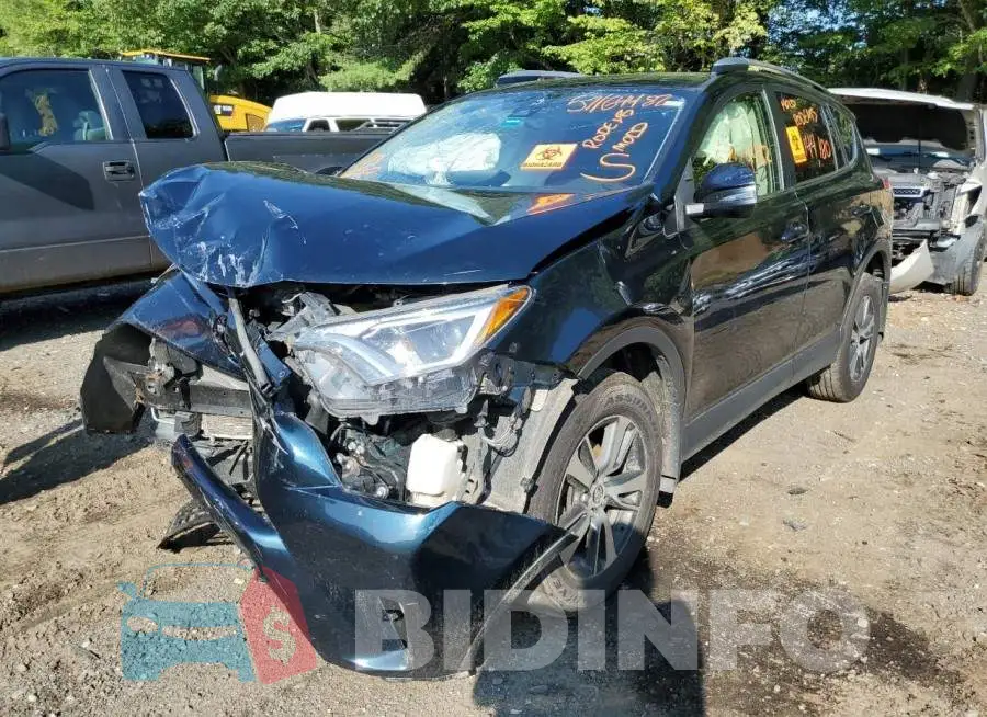 JTMRFREV2HD202647 Photo# 2