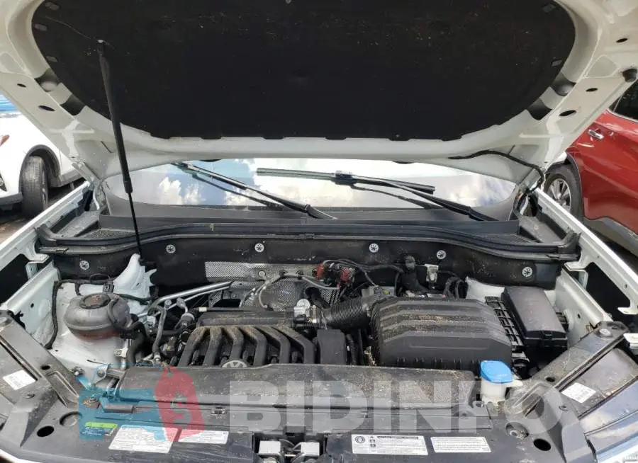 1V2MR2CA7KC523264 Photo# 7
