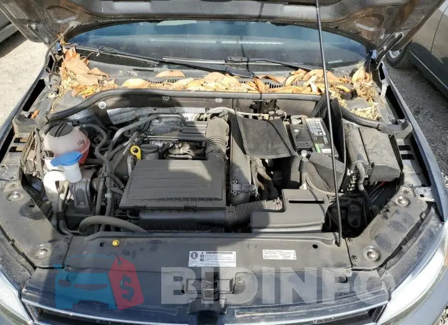 3VW2B7AJ4HM353169 Photo# 11