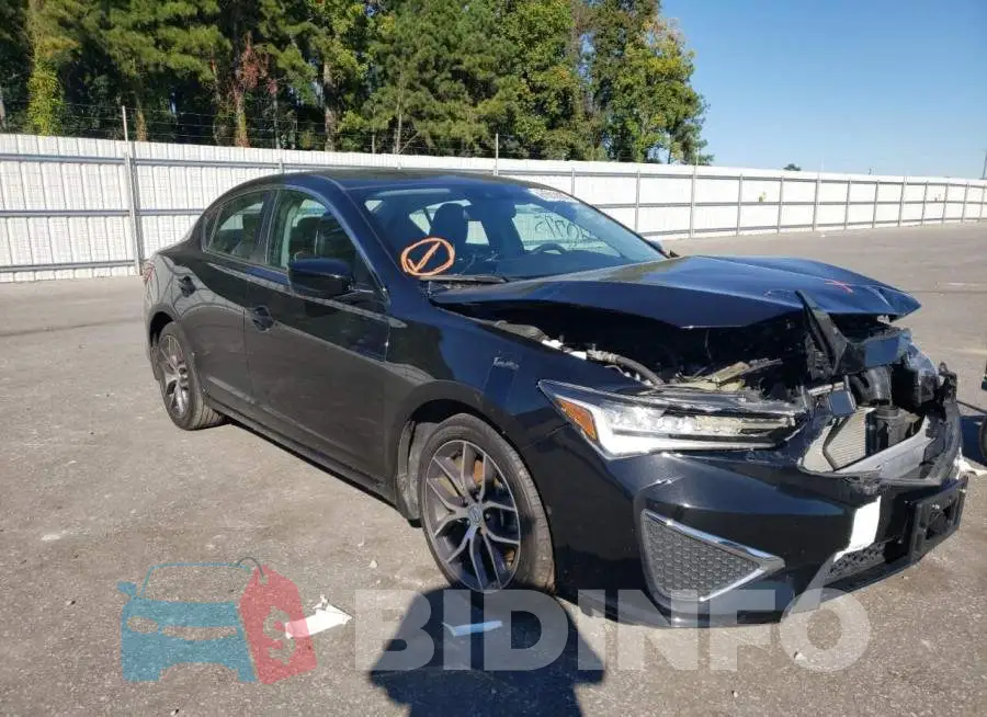 19UDE2F79KA006381 Photo# 1
