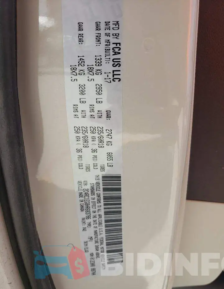 2C4RC1EG8HR683786 Photo# 10