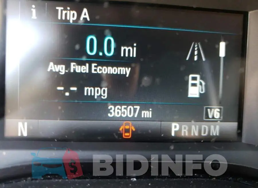 1G1FB1RS2J0175844 Photo# 8