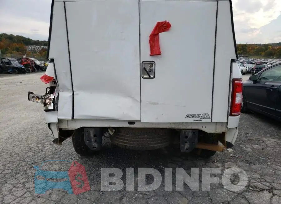 1FTMF1CB7JKE69322 Photo# 9