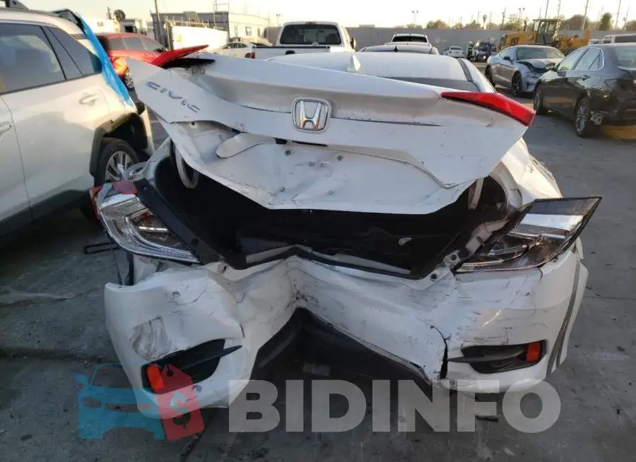 19XFC2F73HE213075 Photo# 6