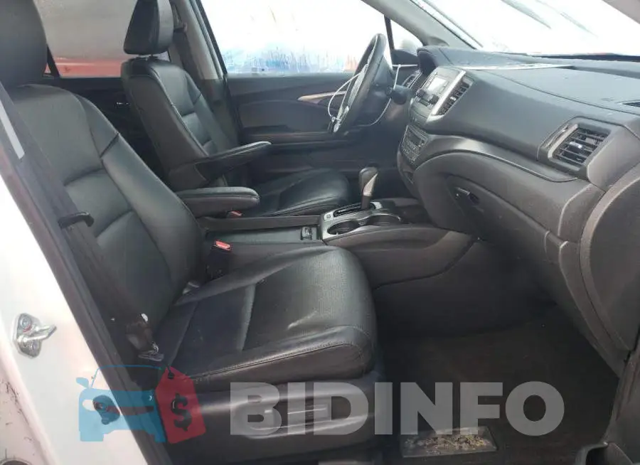 5FPYK3F50JB006540 Photo# 5