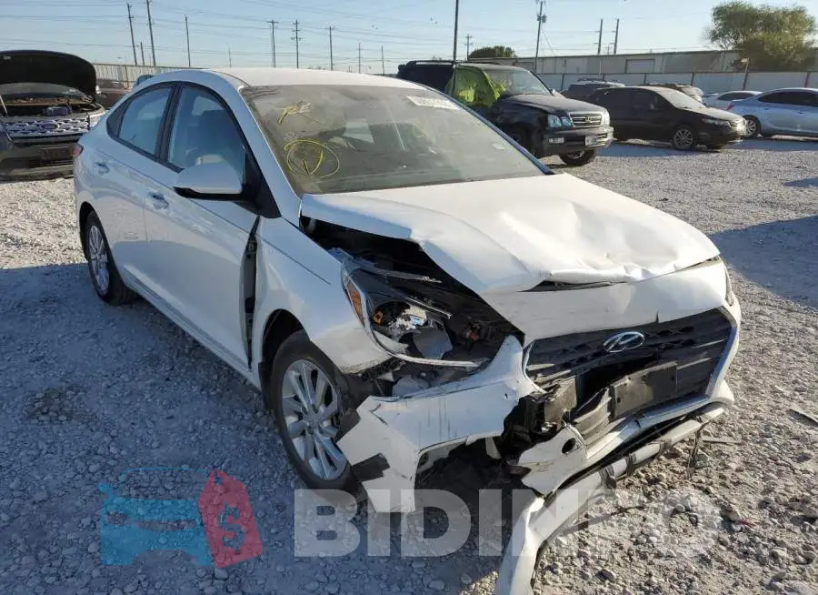 3KPC24A38JE026698 Photo# 1