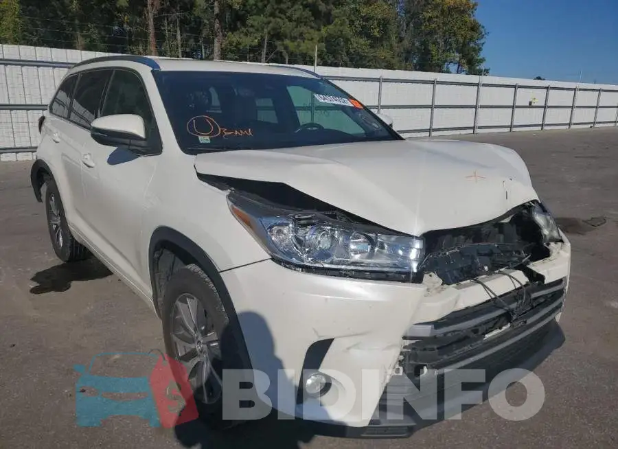5TDKZRFH8JS528917 Photo# 1