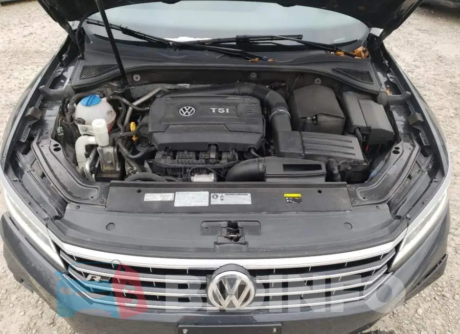 1VWDT7A37HC046832 Photo# 11