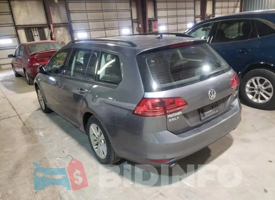 3VW017AU4HM533272 Photo# 3