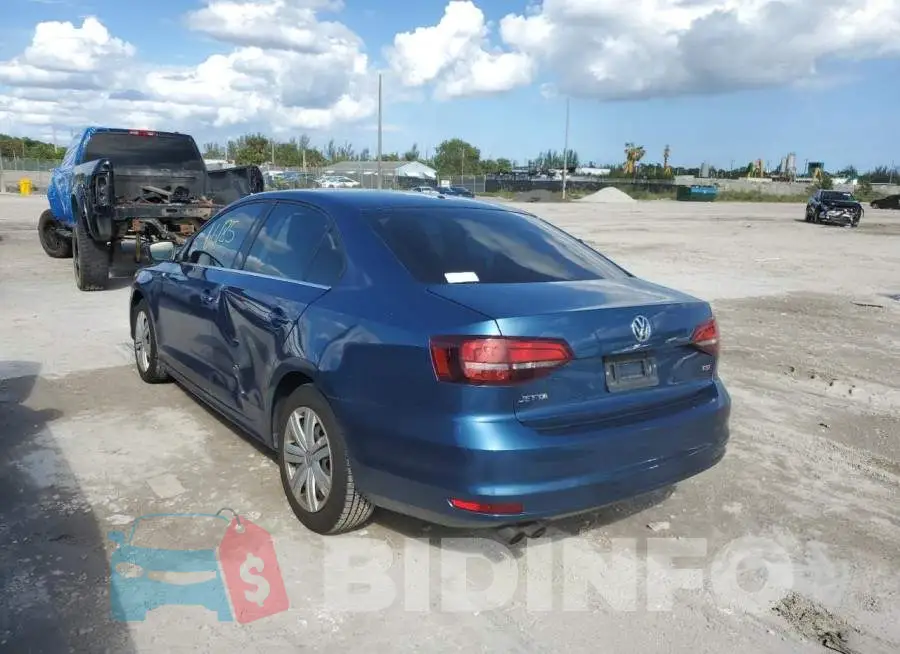 3VW2B7AJ3HM380718 Photo# 3