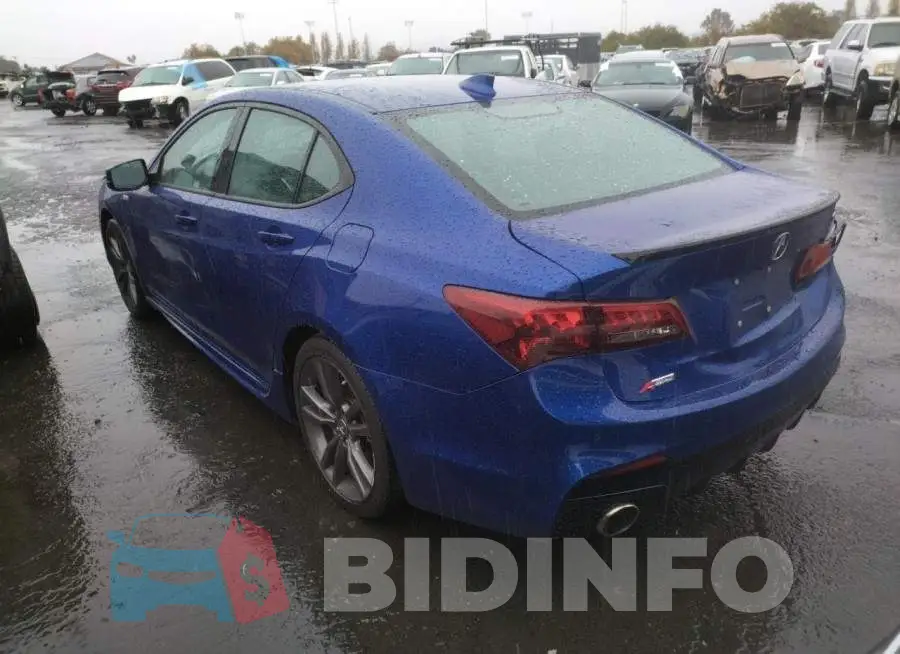 19UUB2F65JA005226 Photo# 3