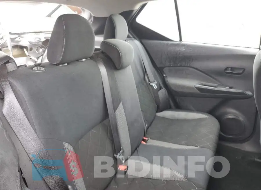 3N1CP5CU2JL530675 Photo# 6