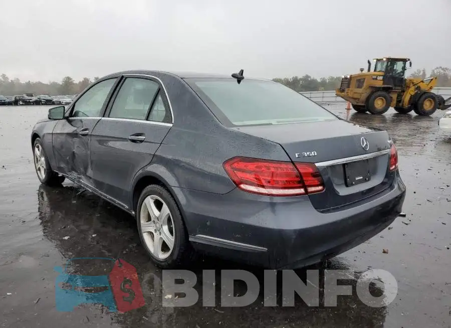 WDDHF8JB2GB280119 Photo# 3