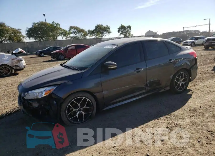 1FADP3F22GL212775 Photo# 1