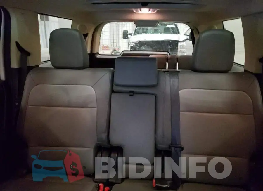 2FMHK6DTXJBA16965 Photo# 10