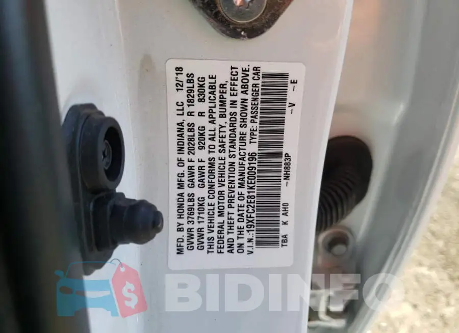 19XFC2E81KE009196 Photo# 10
