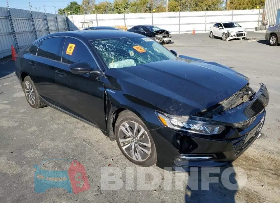 1HGCV3F43JA014515 Photo# 1