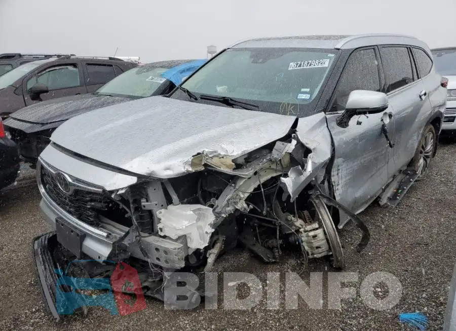 5TDFZRBH8LS009070 Photo# 1