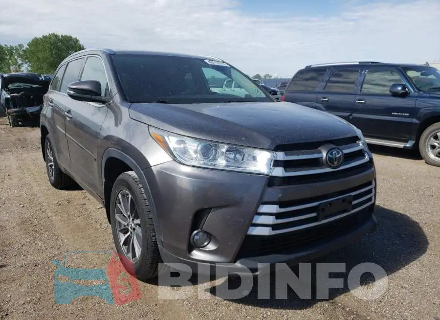 5TDJZRFH1JS827113 Photo# 1