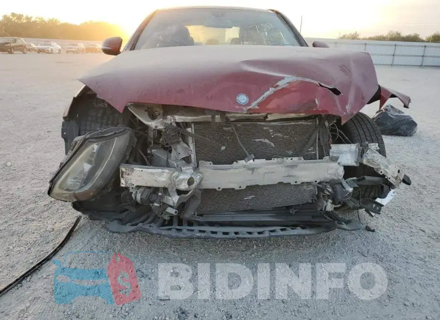 55SWF4JB4GU168847 Photo# 9