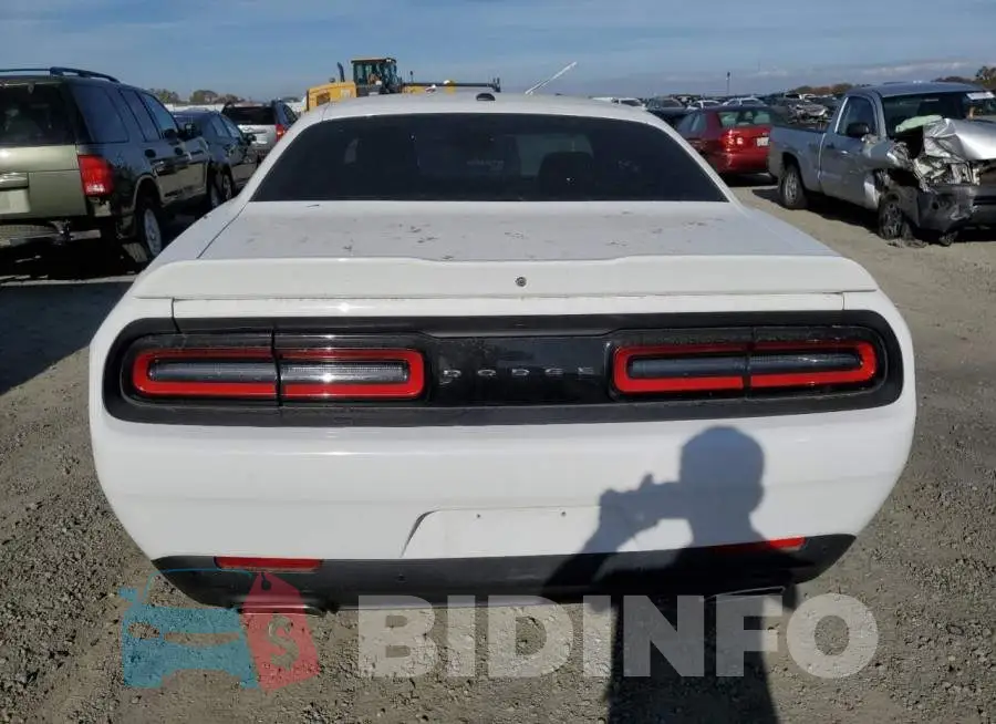 2C3CDZJG8KH525957 Photo# 6