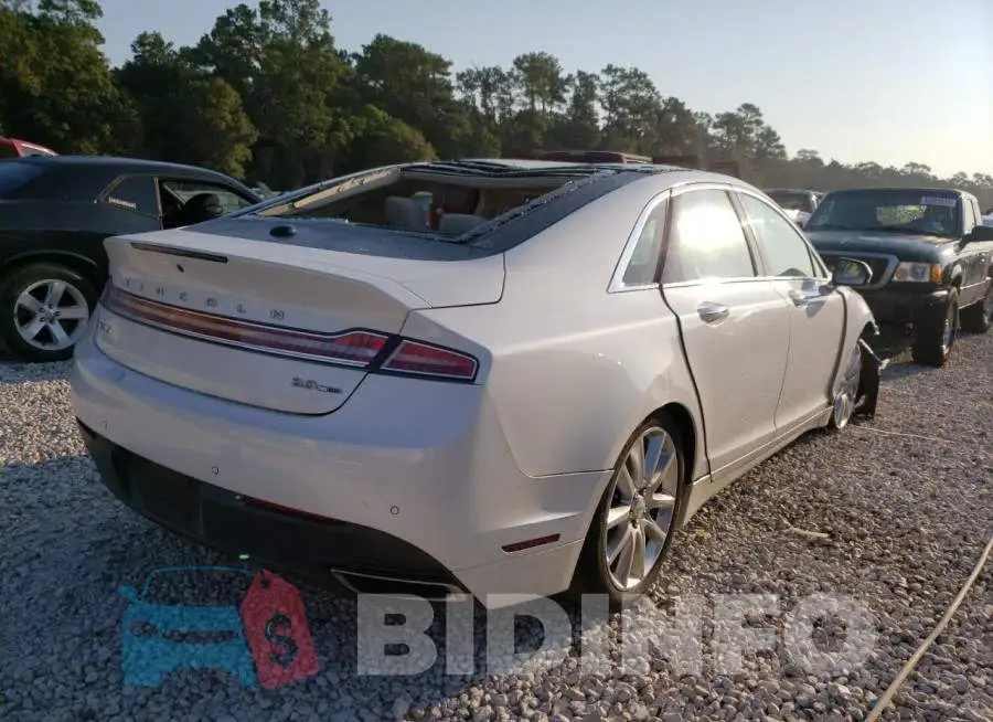 3LN6L2G96GR600917 Photo# 4
