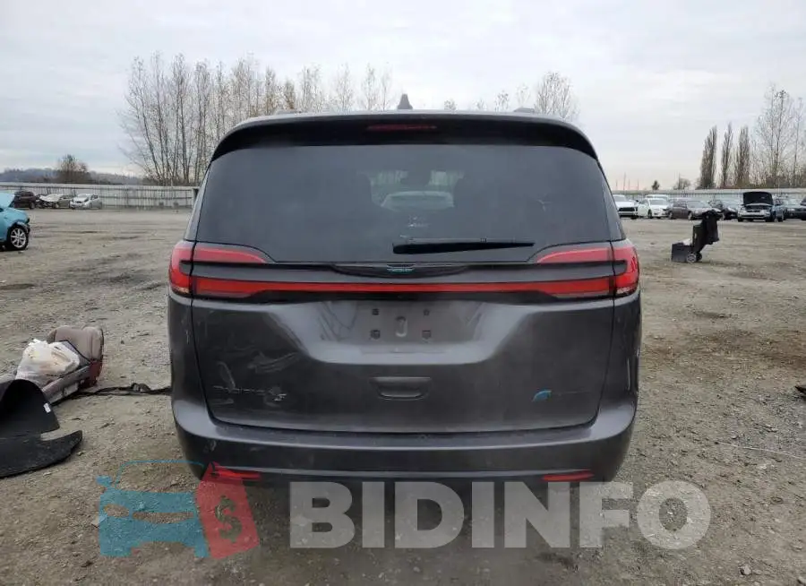 2C4RC1R7XMR501459 Photo# 6