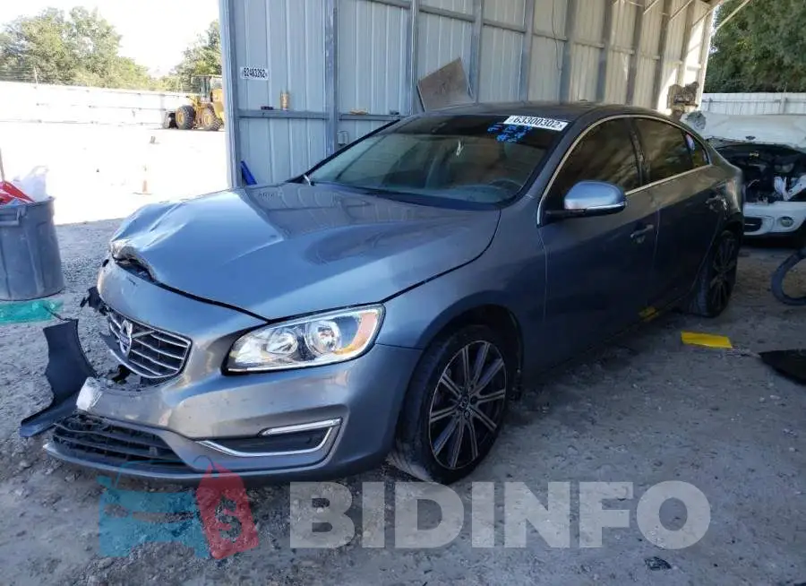 LYV402TK9HB149340 Photo# 2