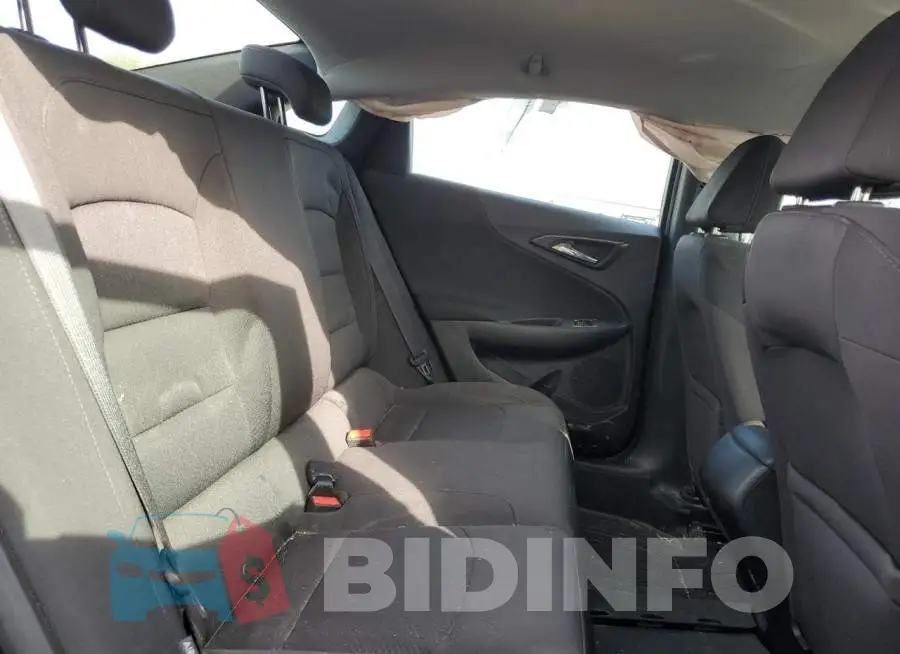 1G1ZB5ST5KF141595 Photo# 6
