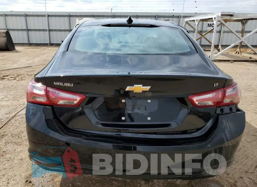 1G1ZD5ST2NF174813 Photo# 6