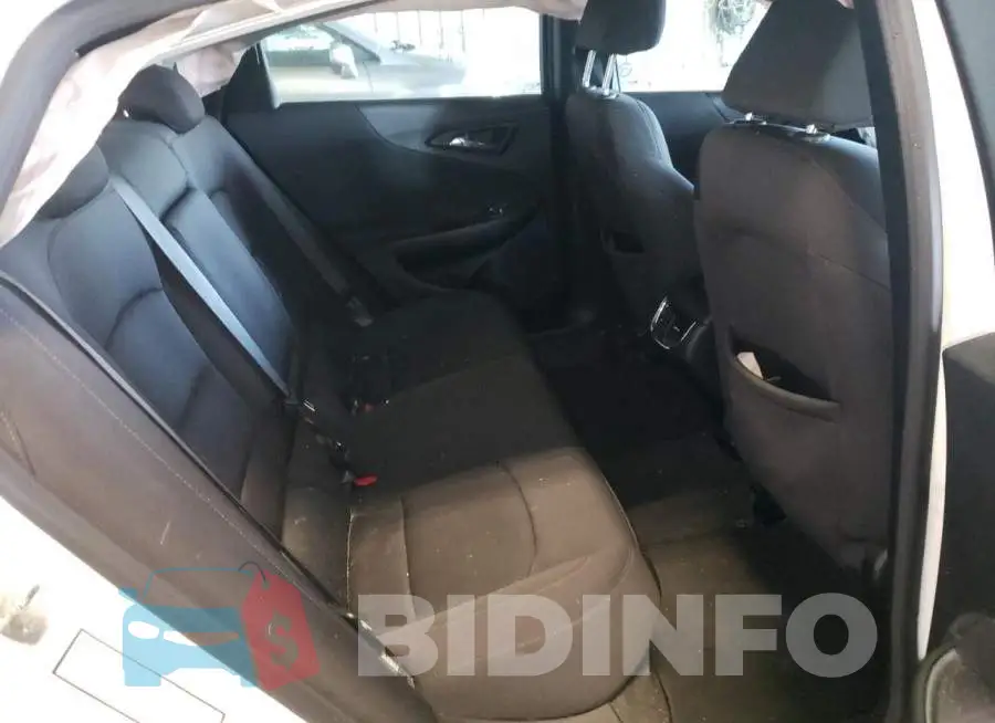 1G1ZD5ST8LF101703 Photo# 6