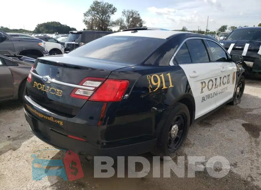 1FAHP2MT8JG114308 Photo# 4