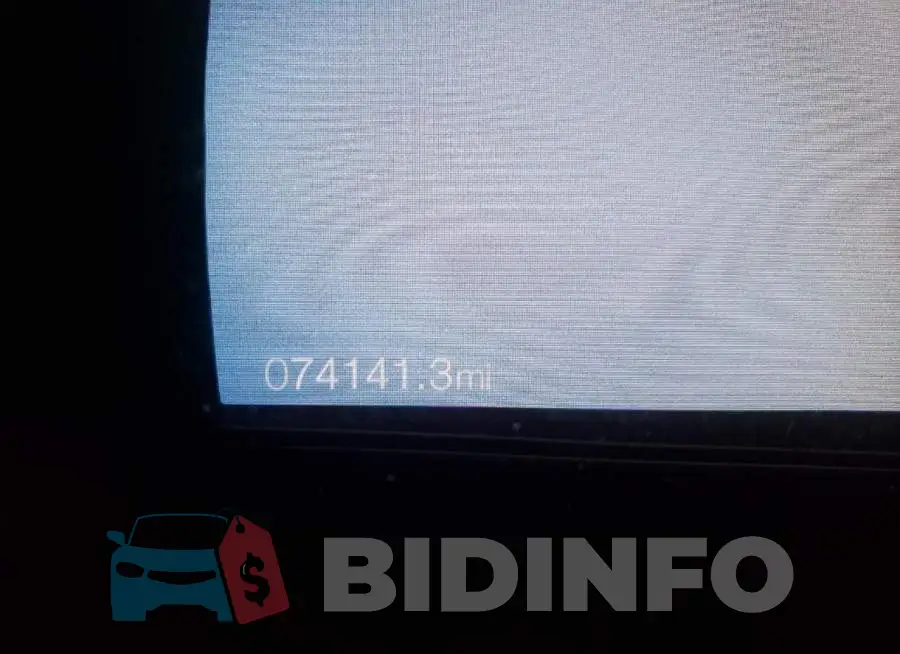 1FM5K8D88JGB28389 Photo# 8
