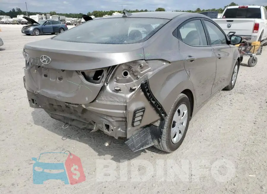 5NPDH4AE0GH682774 Photo# 4