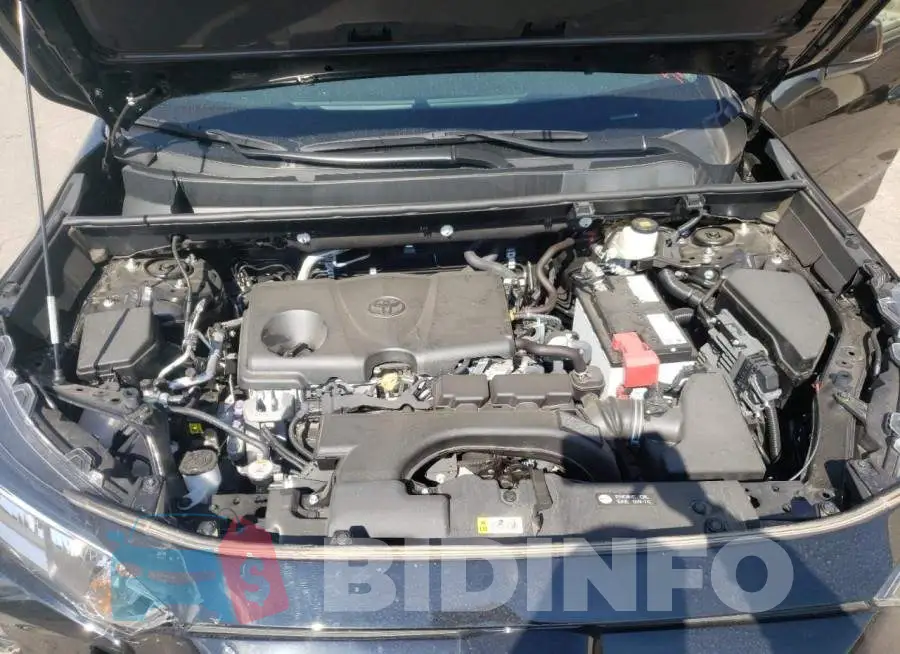 2T3A1RFV8MC229960 Photo# 7
