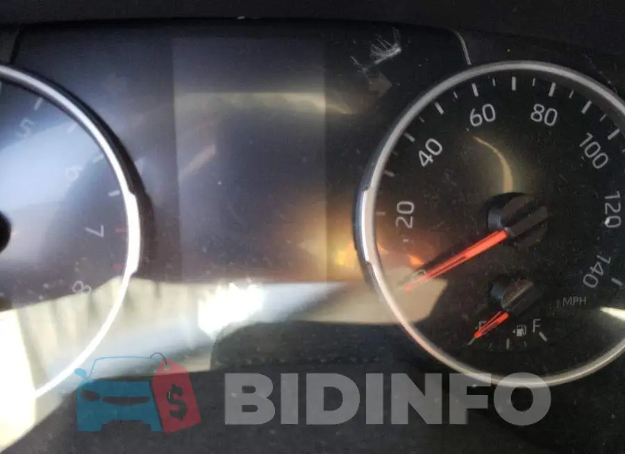 2T3F1RFV8MC204062 Photo# 9