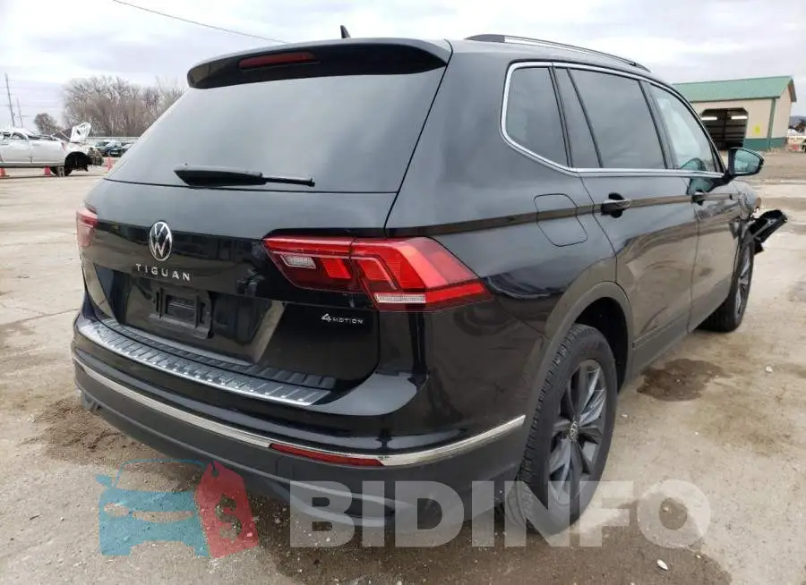 3VV2B7AX9NM098734 Photo# 3