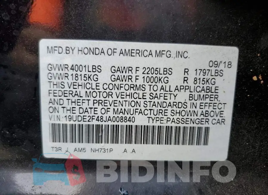 19UDE2F48JA008840 Photo# 10