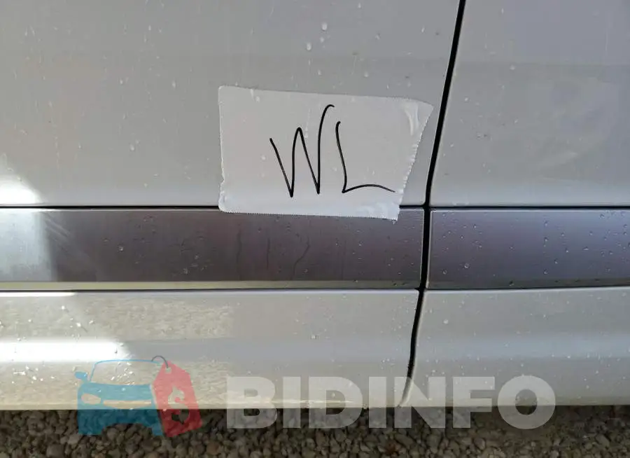 WA1LAAF76JD016793 Photo# 9